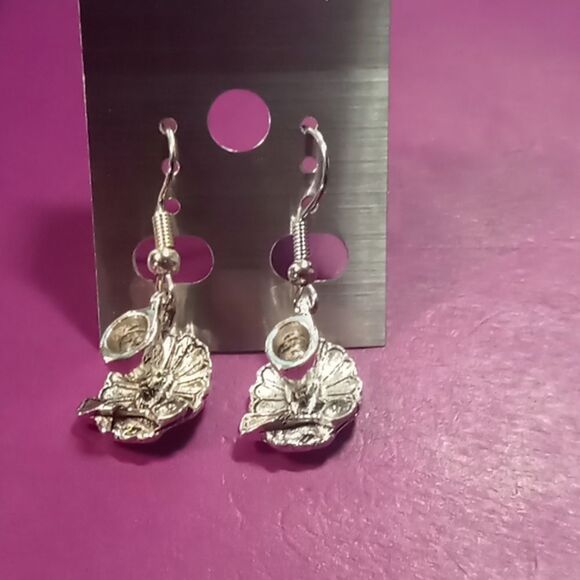 Teacup earrings - Picture 1 of 4